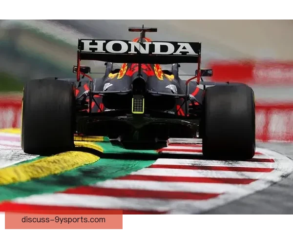 2026赛季F1车队阵容大洗牌冠军之争再起波澜全球车迷热议升温