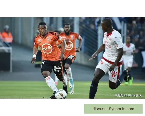 法甲联赛最新动态：巴黎圣日耳曼力克里昂领跑积分榜